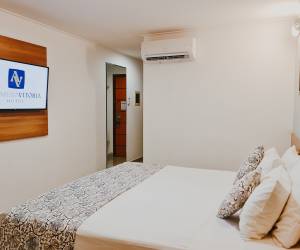 LUXO LATERAL CAMA CASAL