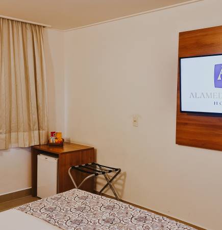 LUXO LATERAL CAMA CASAL