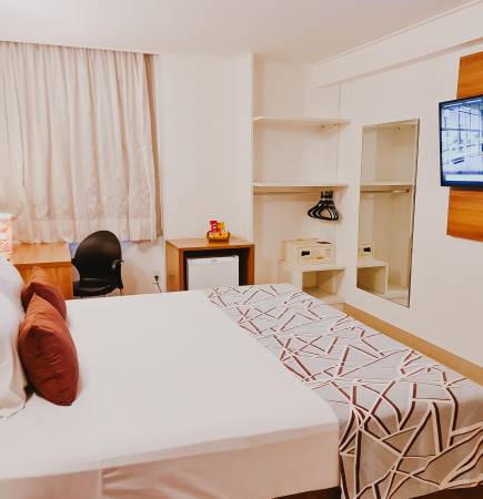 LUXO LATERAL CAMA CASAL - PCD