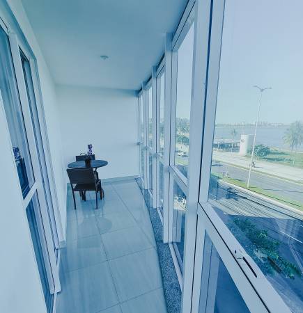 SUPER LUXO CASAL FRENTE MAR