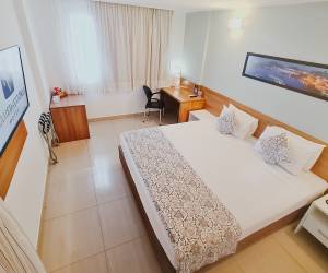 SUPER LUXO CASAL FRENTE MAR